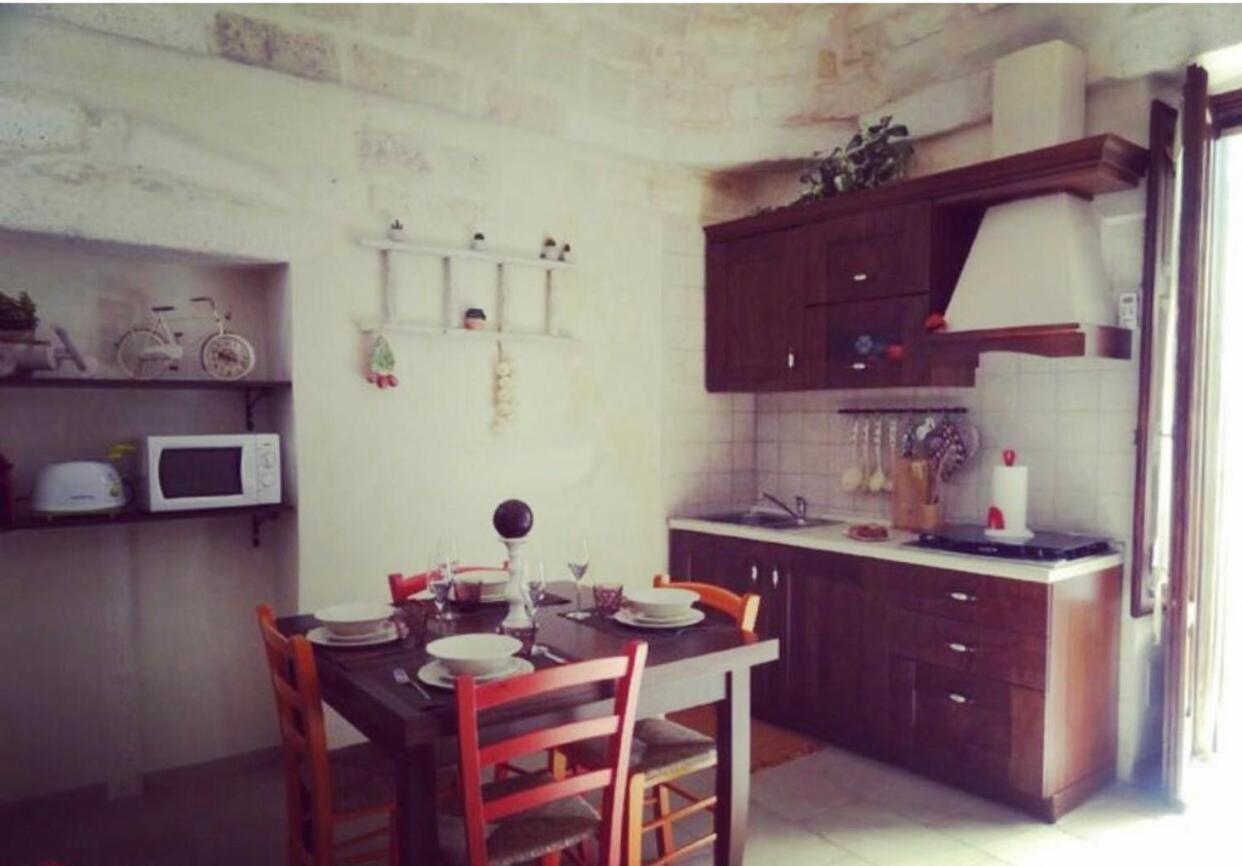 Casetta “Arte Su Pietra” Ostuni Luaran gambar